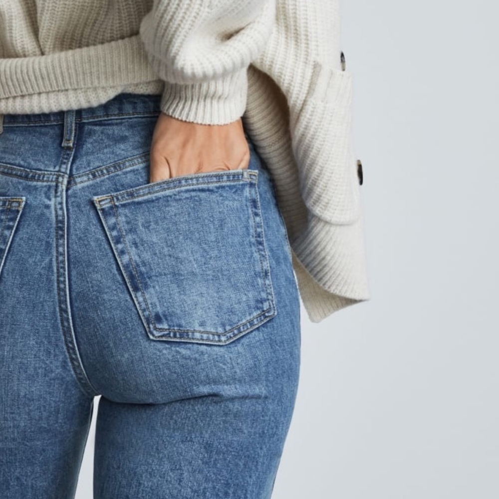 Everlane Original Cheeky Jean Crop Size 28 Medium Wash